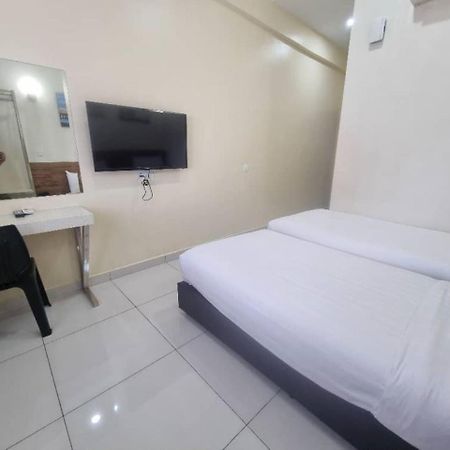 Avatel Jelutong Hotell Gelugor Eksteriør bilde